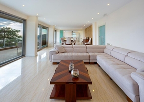 Вилла в новом комплексе с видом на историческую крепость