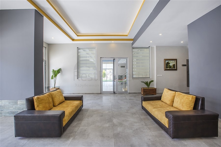 Трехкомнатная квартира с мебелью в Махмутларе