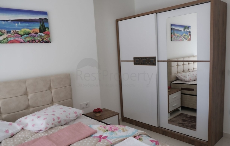 Трехкомнатная квартира с мебелью в Махмутларе