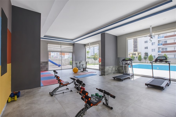 Трехкомнатная квартира с мебелью в Махмутларе