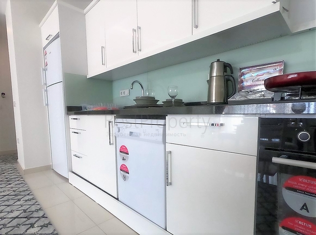 Трехкомнатная квартира с мебелью в Махмутларе