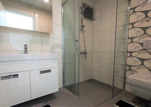 Трехкомнатная квартира с мебелью в Махмутларе