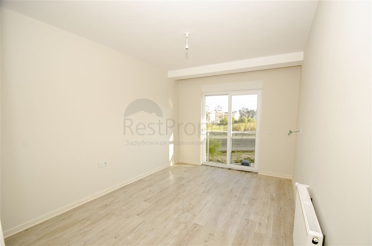 Трехкомнатная квартира в микрорайоне Хурма Коньяалты