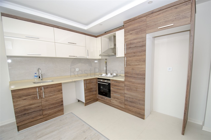 Трехкомнатная квартира в микрорайоне Хурма Коньяалты