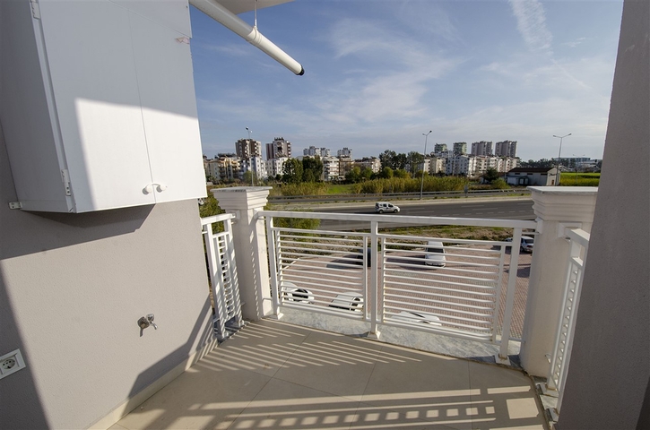 Трехкомнатная квартира в микрорайоне Хурма Коньяалты