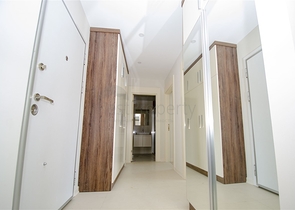 Трехкомнатная квартира в микрорайоне Хурма Коньяалты