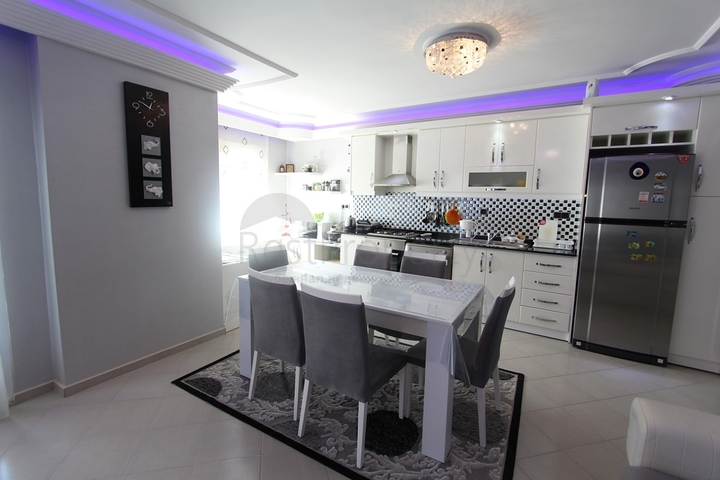 Трехкомнатные квартиры с мебелью в Махмутларе