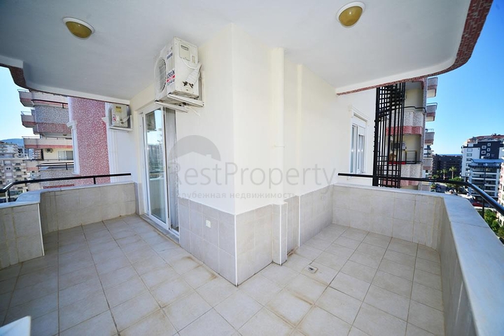 Трехкомнатная квартира с мебелью в Махмутларе	