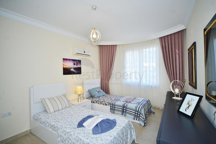 Трехкомнатная квартира с мебелью в Махмутларе	