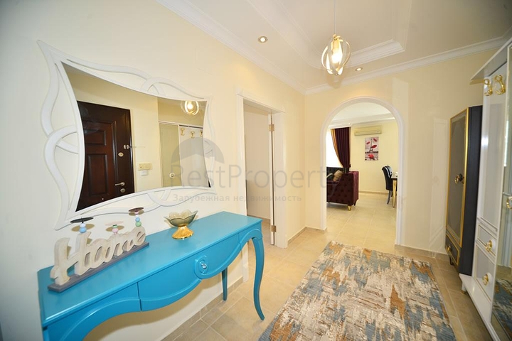 Трехкомнатная квартира с мебелью в Махмутларе	