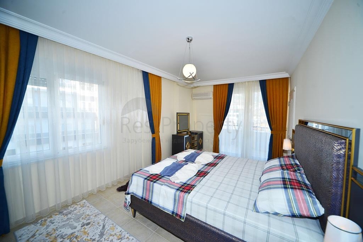 Трехкомнатная квартира с мебелью в Махмутларе	