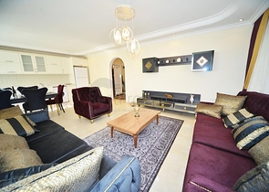 Трехкомнатная квартира с мебелью в Махмутларе	