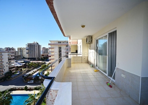 Трехкомнатная квартира с мебелью в Махмутларе	