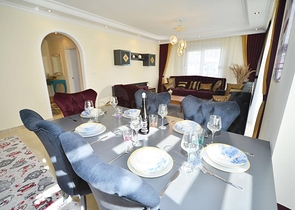 Трехкомнатная квартира с мебелью в Махмутларе	