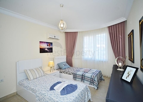 Трехкомнатная квартира с мебелью в Махмутларе	