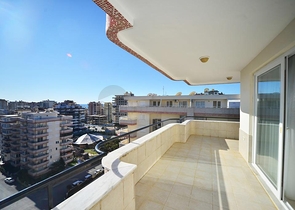 Меблированная квартира с двумя спальнями