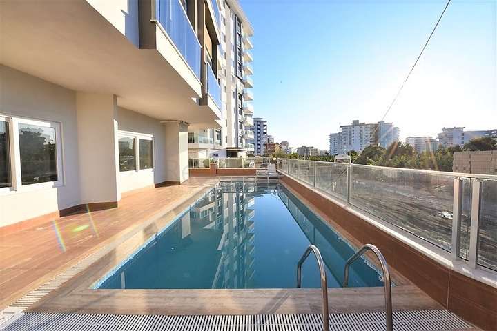 Двухкомнатная квартира в новом комплексе Махмутлара