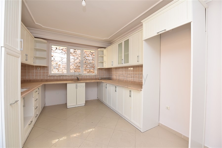 Пентхаус планировки 3+1 с видом на крепость