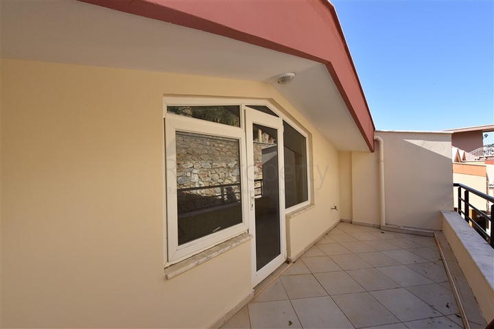 Пентхаус планировки 3+1 с видом на крепость