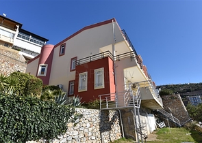 Пентхаус планировки 3+1 с видом на крепость