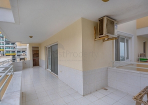 Меблированная квартира в комплексе на первой линии