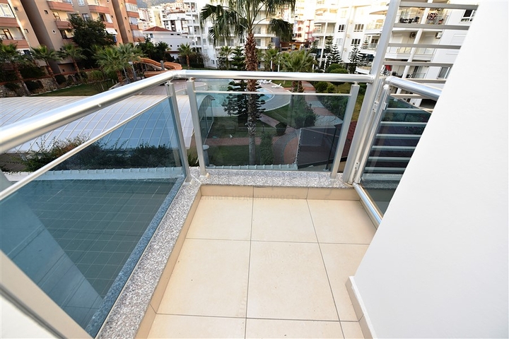 Меблированная квартира с двумя спальнями на аренду