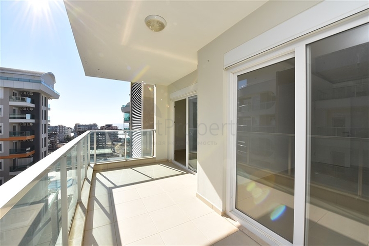 Двухкомнатная квартира в современном комплексе в Авсалларе