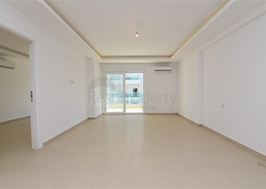 Двухкомнатная квартира в современном комплексе в Авсалларе