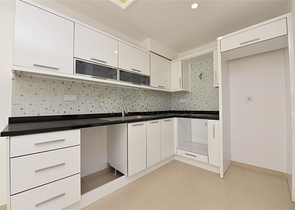 Двухкомнатная квартира в современном комплексе в Авсалларе