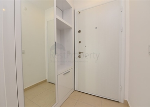 Двухкомнатная квартира в современном комплексе в Авсалларе