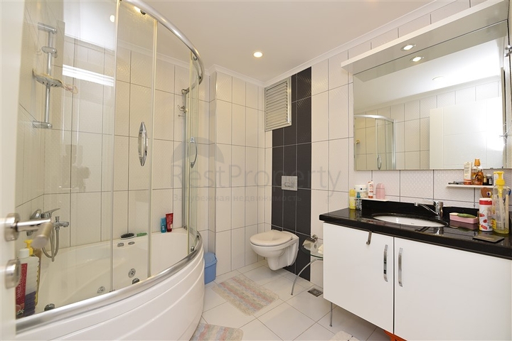 Трехкомнатная квартира с мебелью в Авсалларе