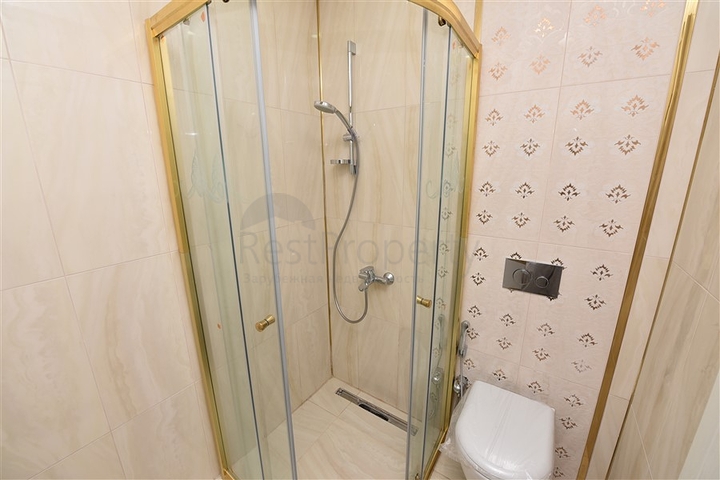 Трехкомнатная квартира в современном комплексе Махмутлара