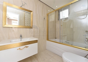 Трехкомнатная квартира в современном комплексе Махмутлара