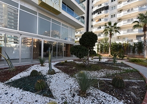 Трехкомнатная квартира в современном комплексе Махмутлара