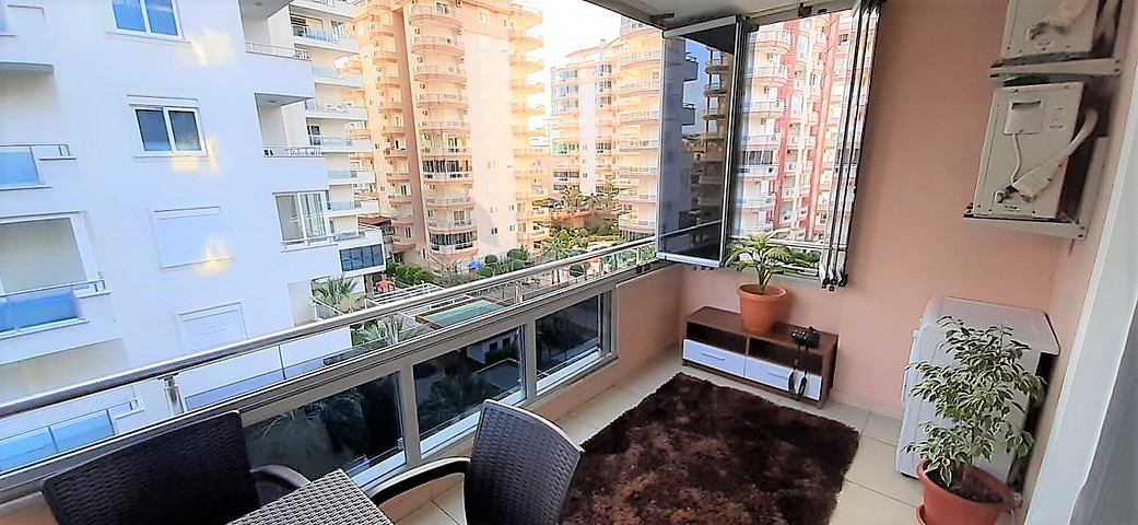 Меблированная квартира планировки 1+1 в Махмутларе