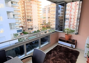 Меблированная квартира планировки 1+1 в Махмутларе