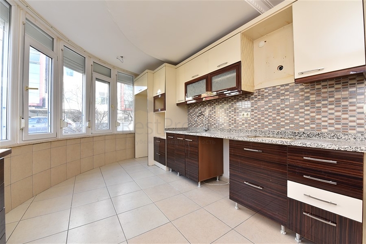 Квартира дуплекс с тремя спальнями в центре Алании