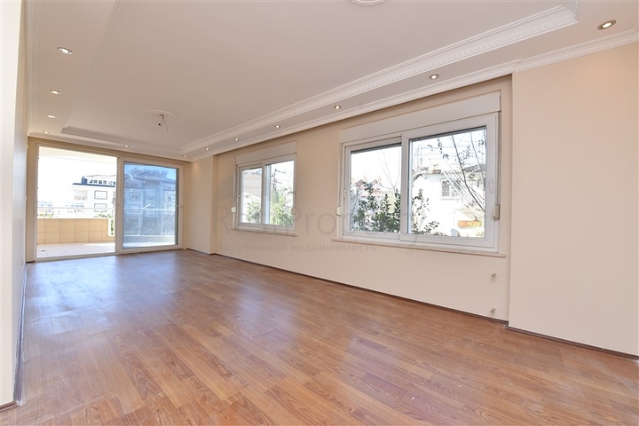 Квартира дуплекс с тремя спальнями в центре Алании