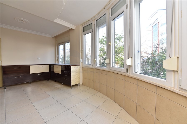 Квартира дуплекс с тремя спальнями в центре Алании