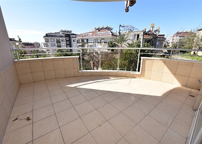 Квартира дуплекс с тремя спальнями в центре Алании