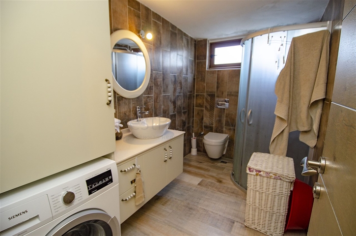 Просторная квартира 3+1 в Унжалы Коньяалты рядом с Нашира парком