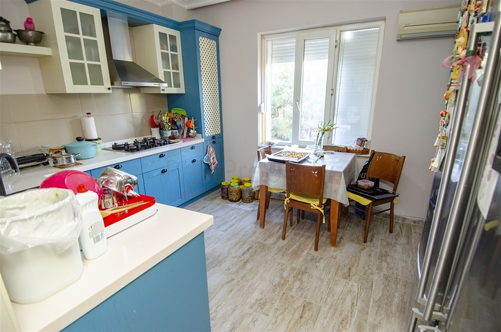 Просторная квартира 3+1 в Унжалы Коньяалты рядом с Нашира парком