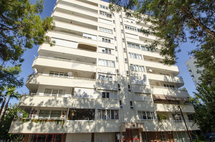 Просторная квартира 3+1 в Унжалы Коньяалты рядом с Нашира парком