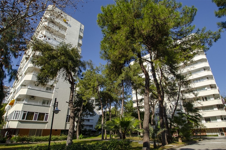 Просторная квартира 3+1 в Унжалы Коньяалты рядом с Нашира парком