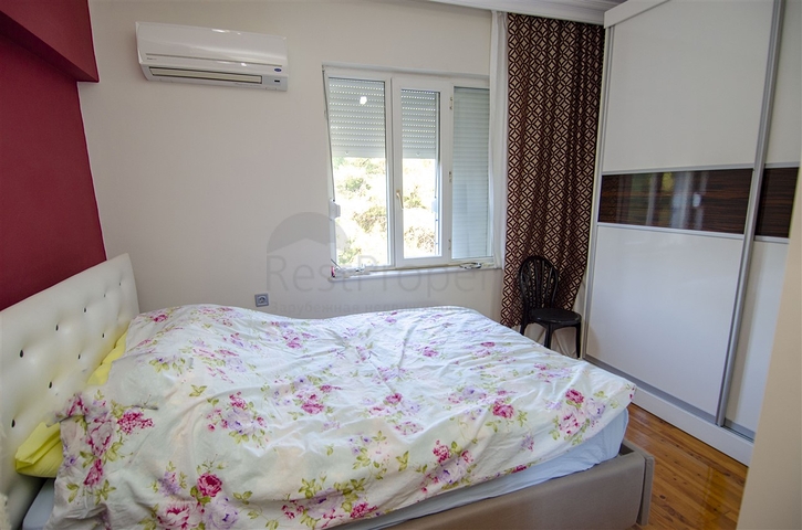 Просторная квартира 3+1 в Унжалы Коньяалты рядом с Нашира парком