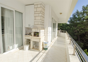 Просторная квартира 3+1 в Унжалы Коньяалты рядом с Нашира парком