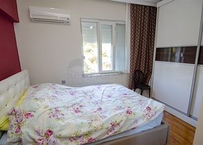 Просторная квартира 3+1 в Унжалы Коньяалты рядом с Нашира парком