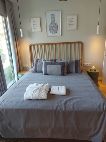 Комплекс современных вилл на берегу Эгейского моря в Бодруме