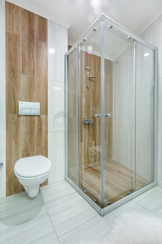 Двухкомнатная квартира с мебелью в благоустроенном комплексе