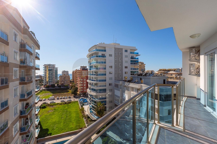 Двухкомнатная квартира с мебелью в благоустроенном комплексе